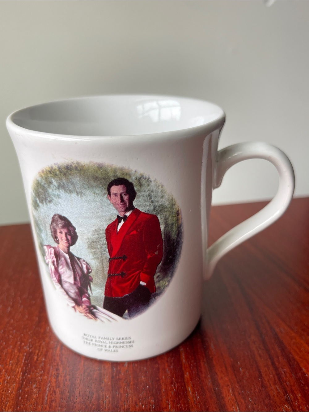 Collectible Diana & Charles Commemorative White Ceramic Decorative Cup/Mug 1981